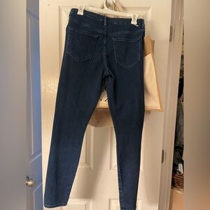 Mother high waisted skinny jeans in Neither here nor there size 28